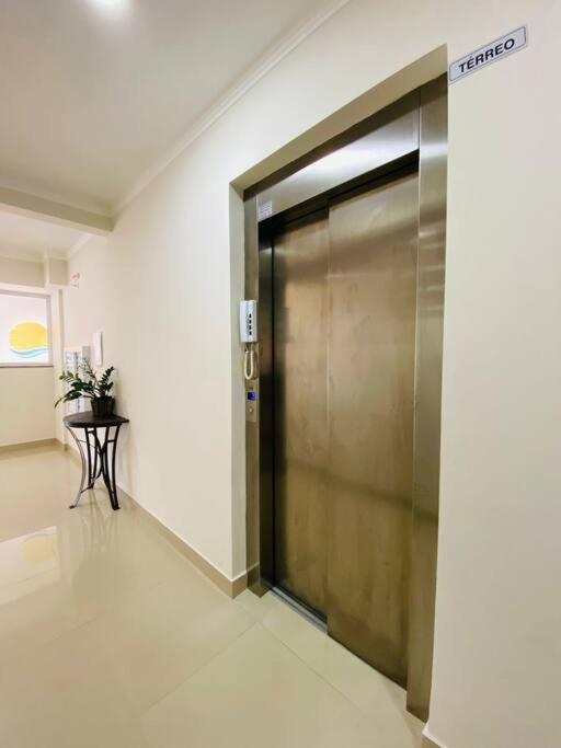 Apartamento Novo - 400M Do Mar Бомбіняс Екстер'єр фото